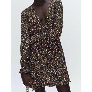 Zara Long Sleeve V-Neck Floral Ditzy Ruffle Dress